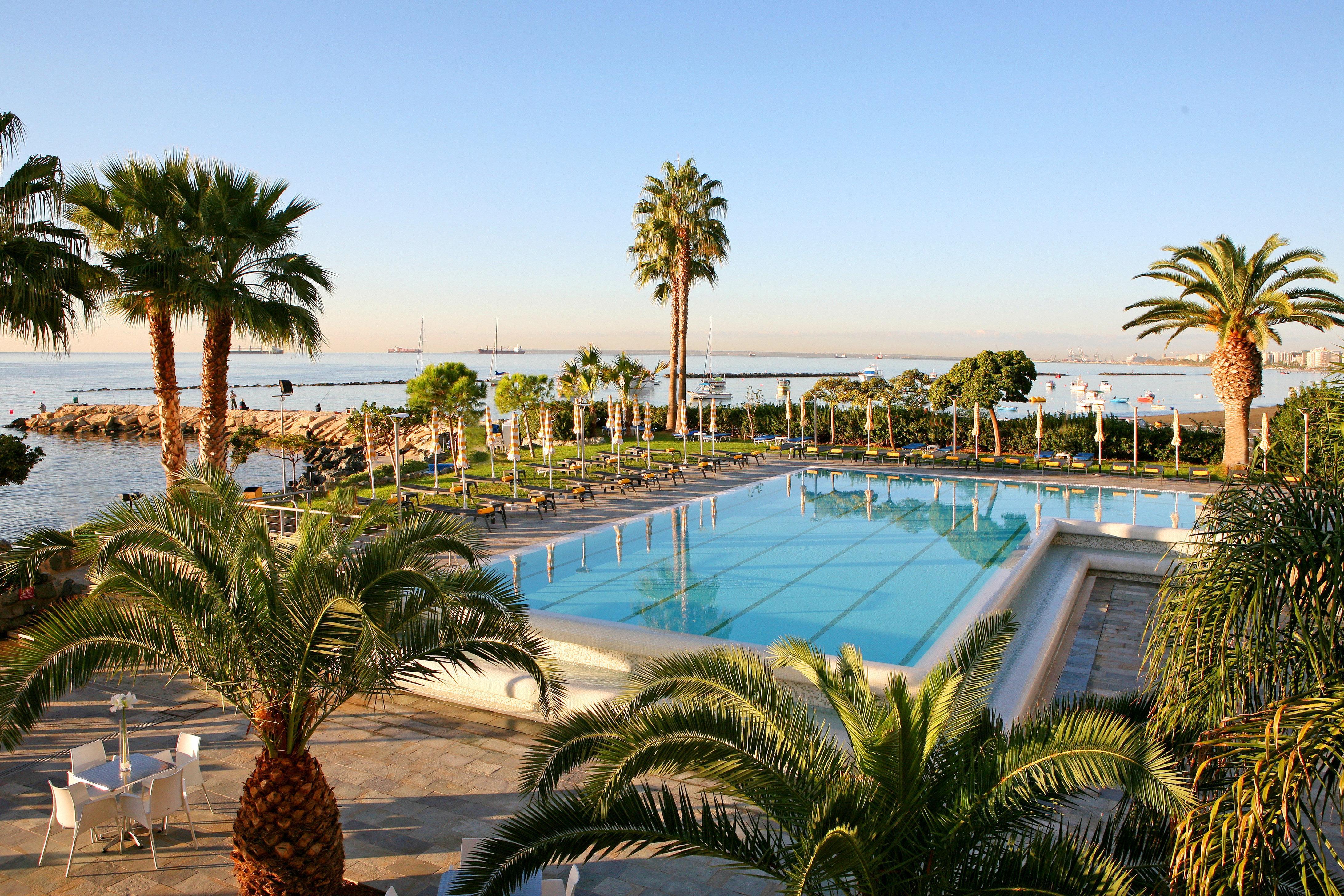 Crowne Plaza Limassol By Ihg Hotel Екстериор снимка