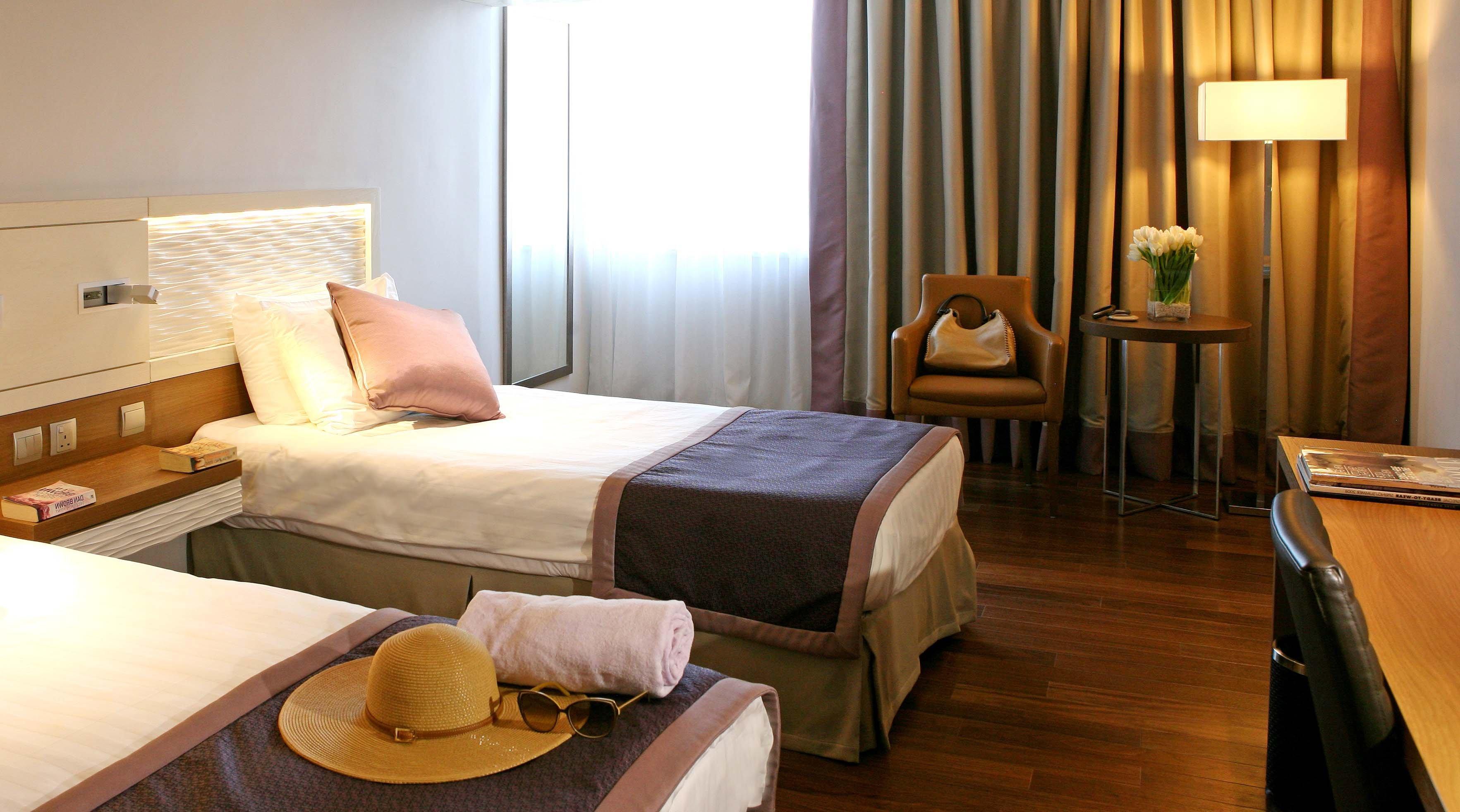 Crowne Plaza Limassol By Ihg Hotel Екстериор снимка